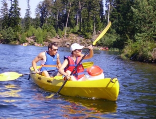 Canoe sur le lac de Pierre Percee